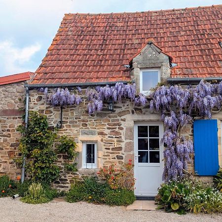 Maison Normande Proche De La Mer Et Des Lieux Touristiques Quettehou 외부 사진