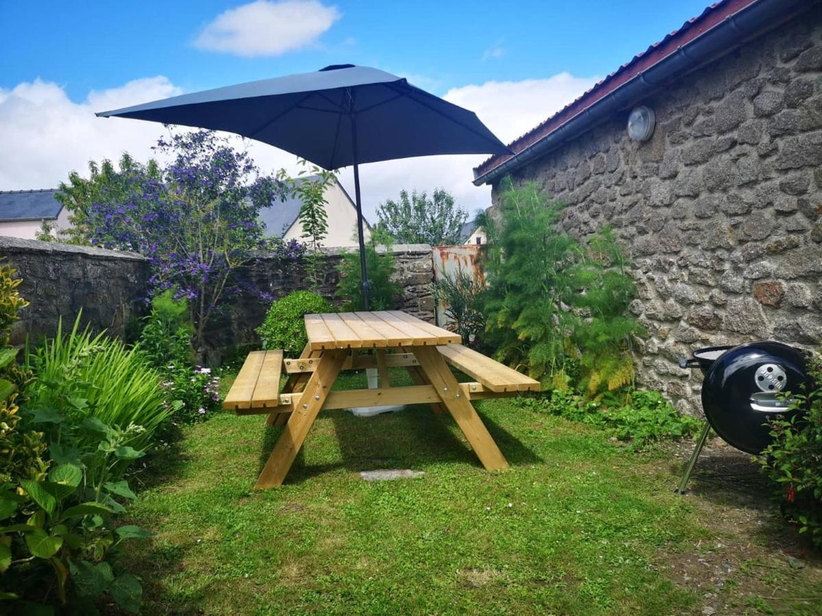 Maison Normande Proche De La Mer Et Des Lieux Touristiques Quettehou 외부 사진